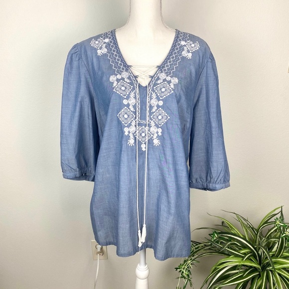 Dressbarn, Plus Size 2X Denim Blue 100% Cotton Tassels Embroidered Blouse NWOT - Picture 3 of 12